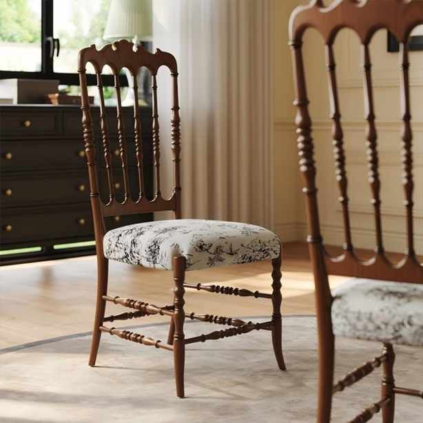 克莱因餐椅暮光咖-黑白蝴蝶